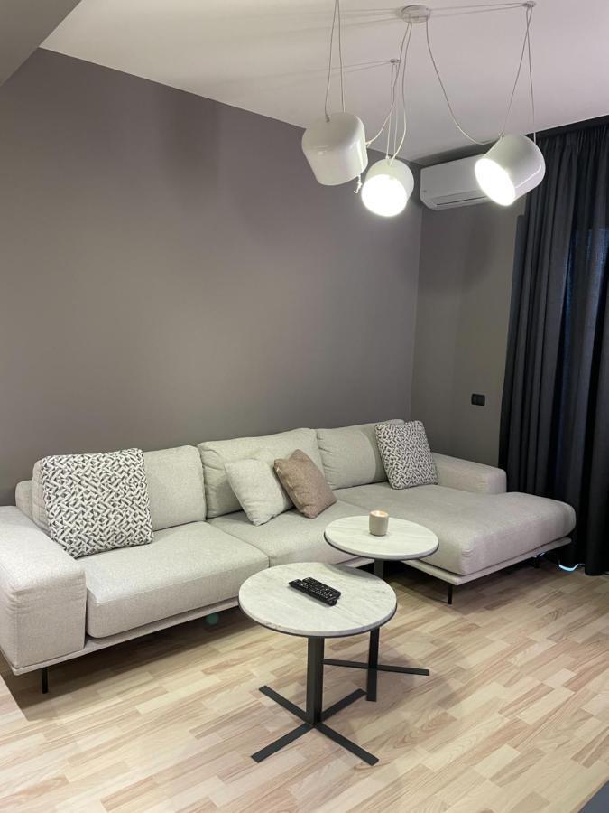 Tirana Lux Apartments Luaran gambar