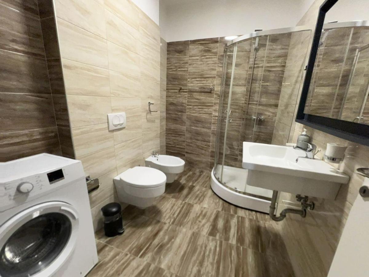 Tirana Lux Apartments Luaran gambar