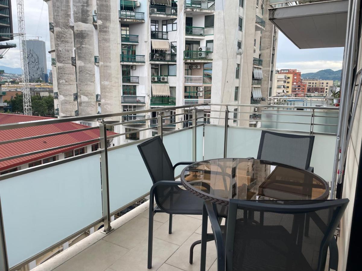 Tirana Lux Apartments Luaran gambar