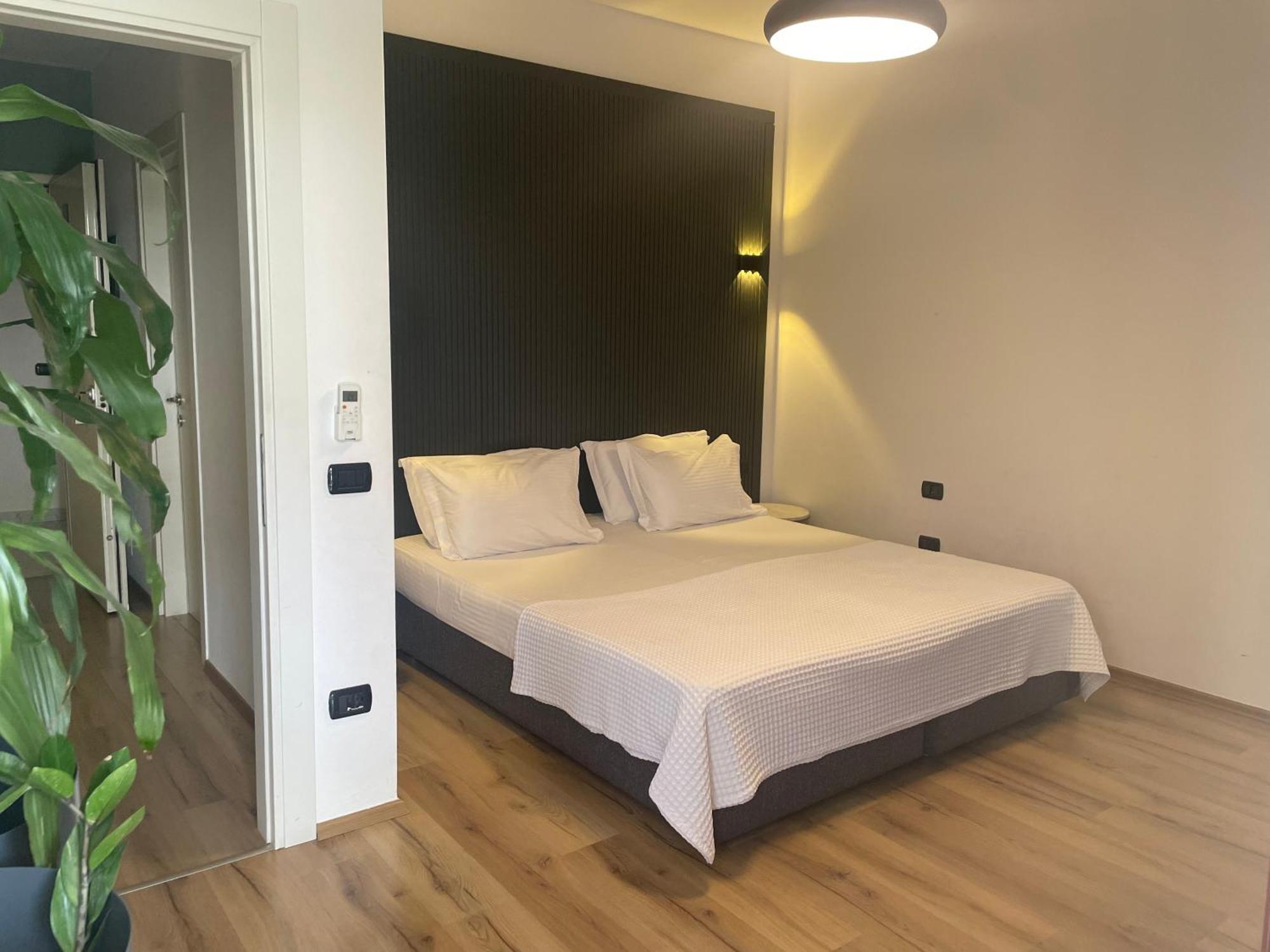Tirana Lux Apartments Luaran gambar