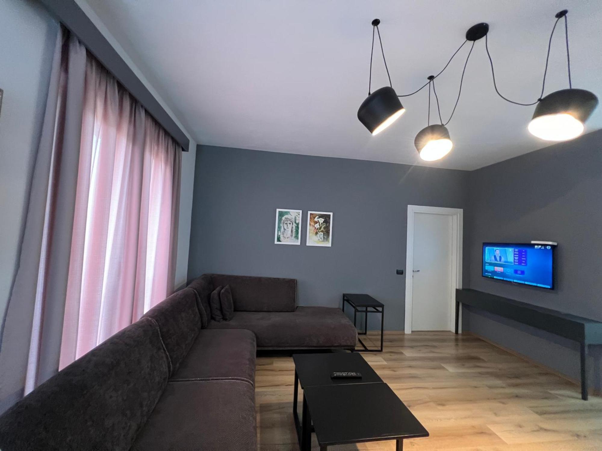Tirana Lux Apartments Luaran gambar